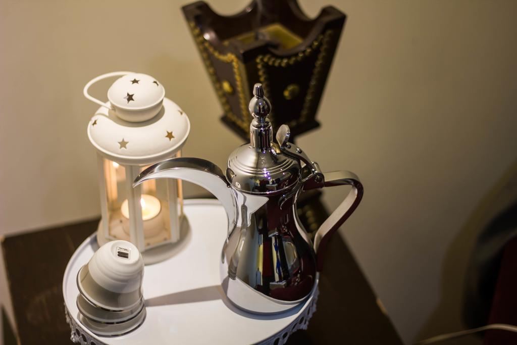 Al Makan Suites 101 By Al Azmy Riyadh Rum bild