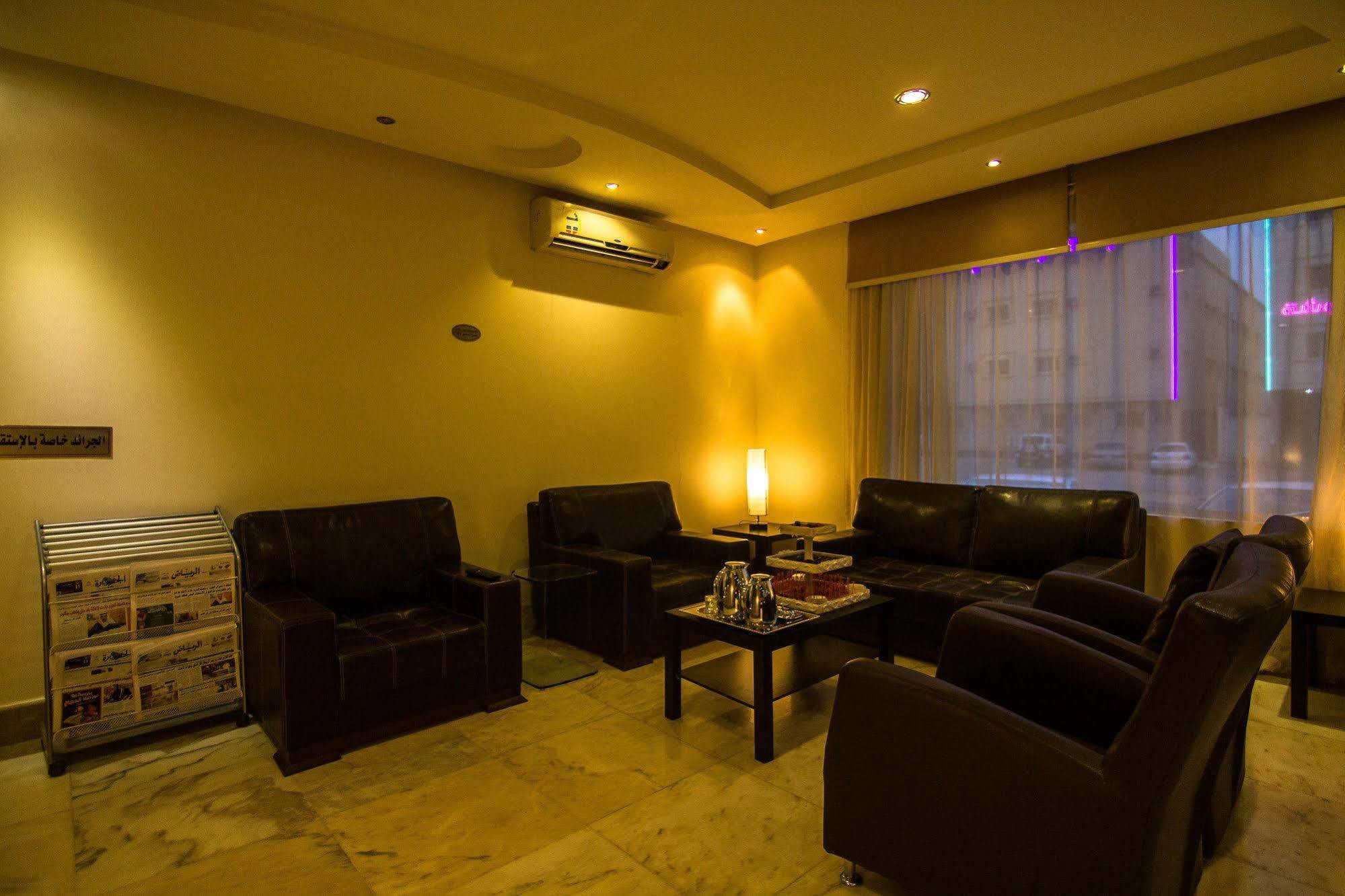 Al Makan Suites 101 By Al Azmy Riyadh Exteriör bild